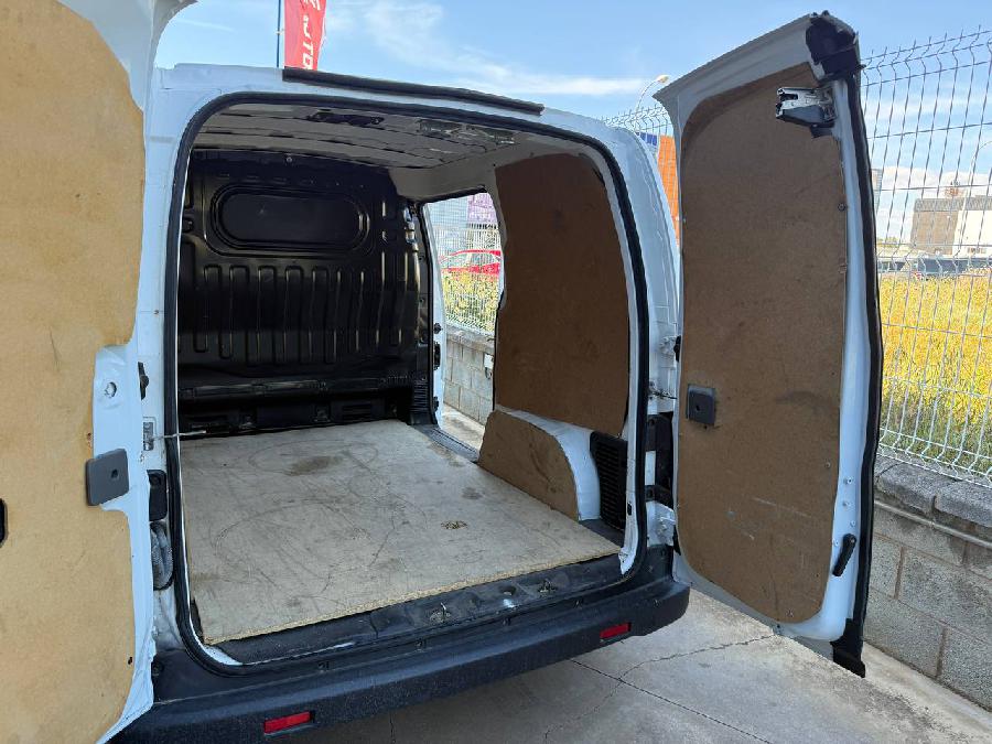 NISSAN NV 200 FURGON DIESEL