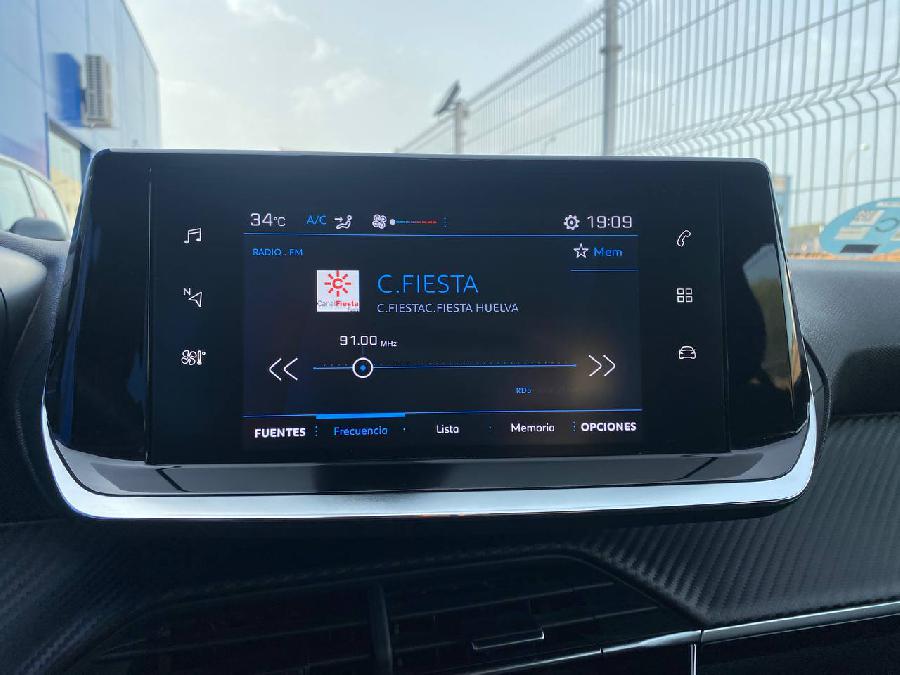 PEUGEOT 208 ALLURE GASOLINA