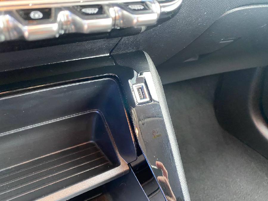 PEUGEOT 208 ALLURE GASOLINA