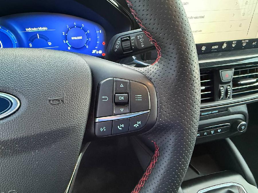 FORD FOCUS ST LINE X GASOLINA