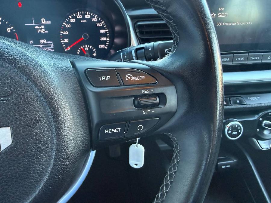 KIA STONIC GASOLINA