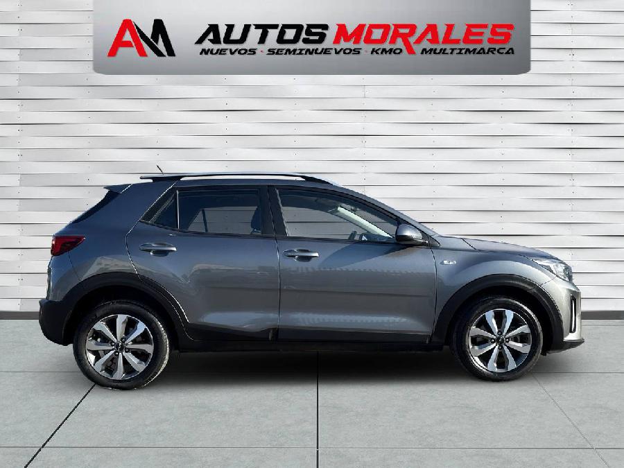 KIA STONIC GASOLINA